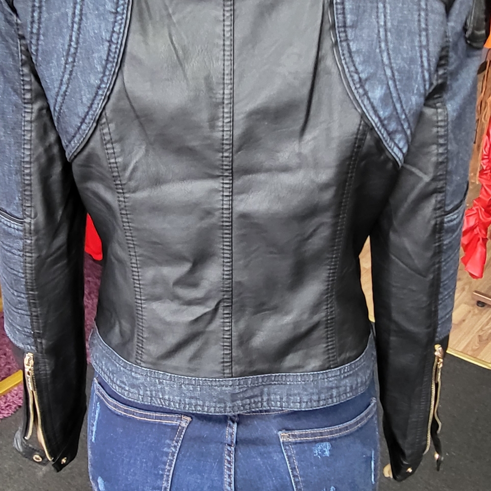 Motto Junior Jacket - image 7